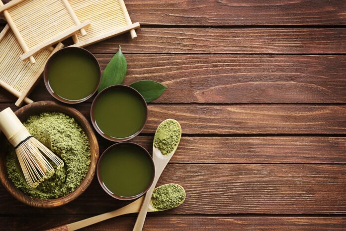 jaki wpływ ma zielona herbata na zdrowie