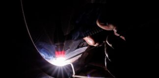 Jak spawać plastik motocyklowy?