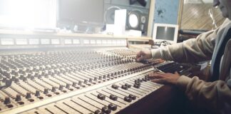 Ile trwa wymiana tłumika środkowego? Ile trwa wymiana tłumika środkowego?